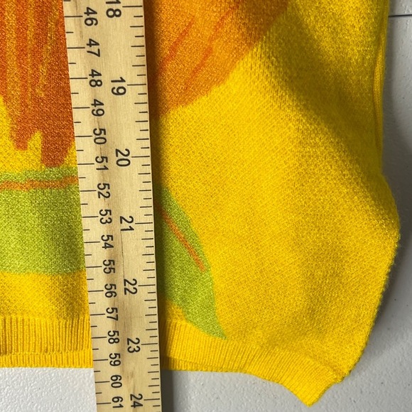 Soft Surroundings Floral Soft Knit Top Bird of Paradise V-Neck Sweater Yellow PM - Picture 10 of 14